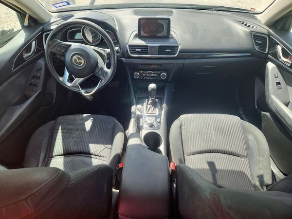 2015 MAZDA 3 Touring/GS