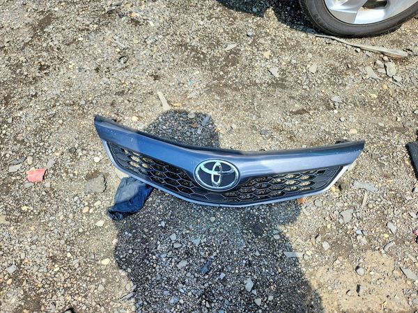 2013 TOYOTA CAMRY
