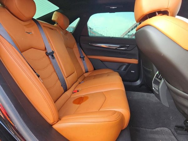 2017 CADILLAC CT6