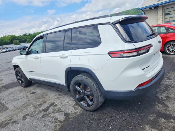 2023 JEEP GRAND CHEROKEE Laredo, Altitude