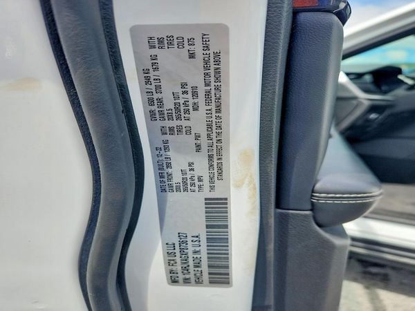 2023 JEEP GRAND CHEROKEE Laredo, Altitude