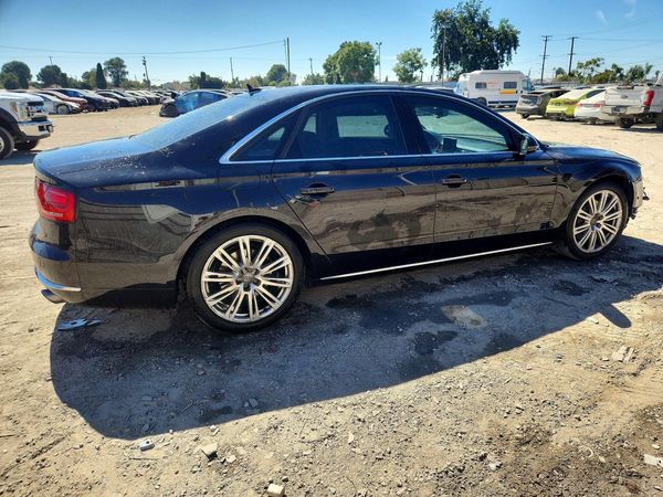 2014 AUDI A8