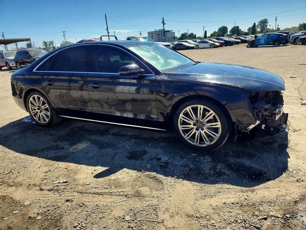 2014 AUDI A8