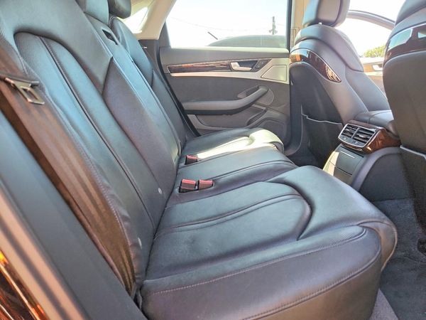 2014 AUDI A8
