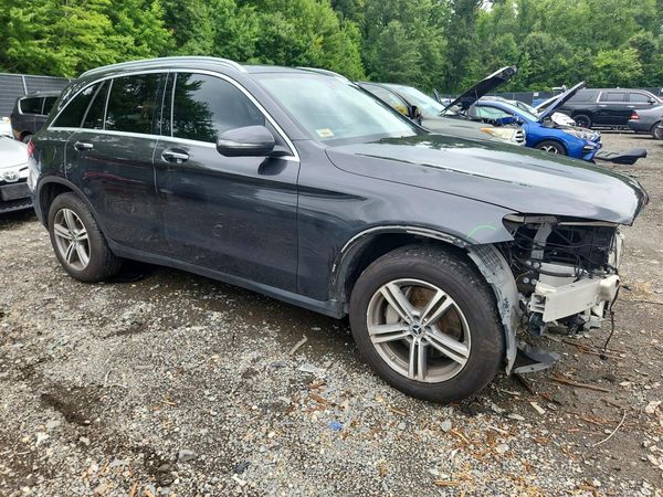 2020 MERCEDES-BENZ GLC