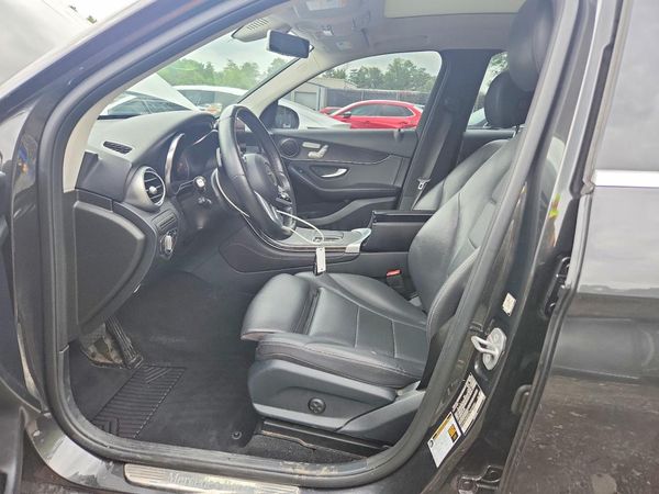 2020 MERCEDES-BENZ GLC