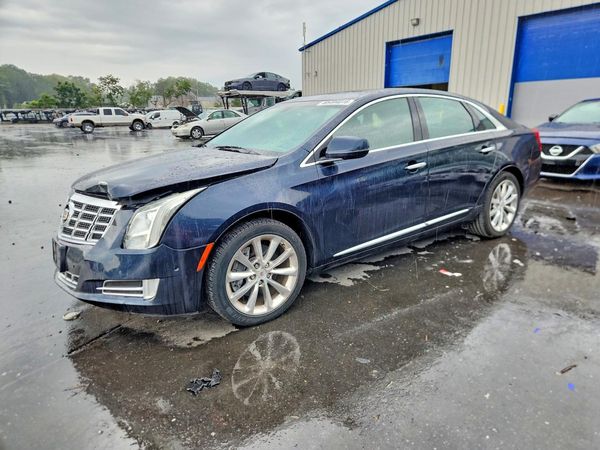 2014 CADILLAC XTS Luxury