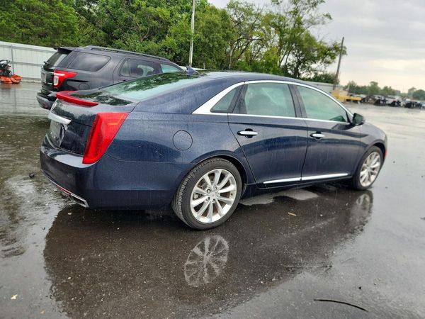 2014 CADILLAC XTS Luxury