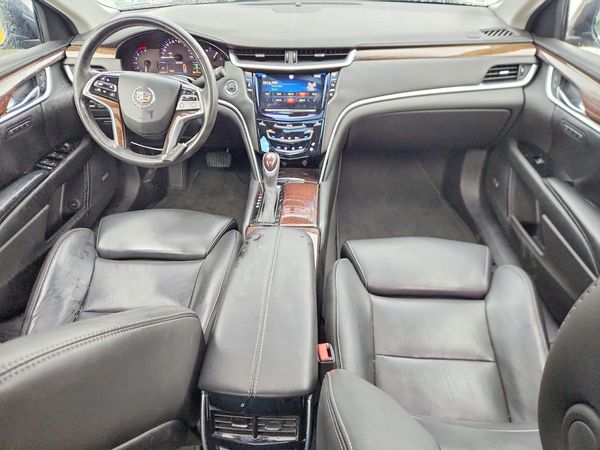 2014 CADILLAC XTS Luxury