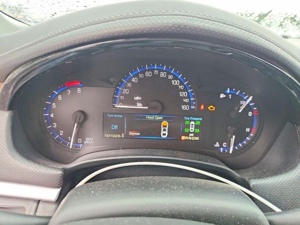 2014 CADILLAC XTS Luxury