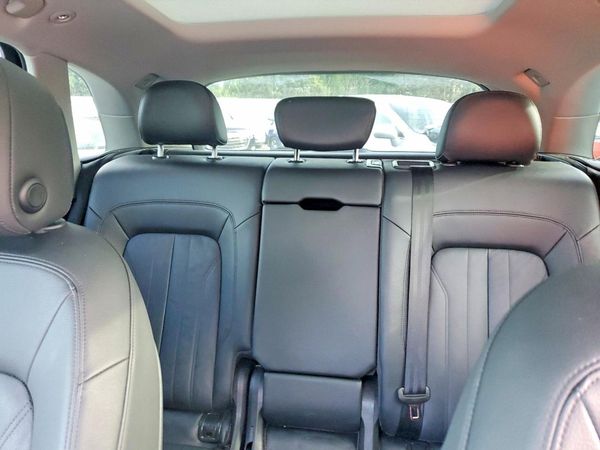 2018 AUDI Q5 quattro Premium Plus