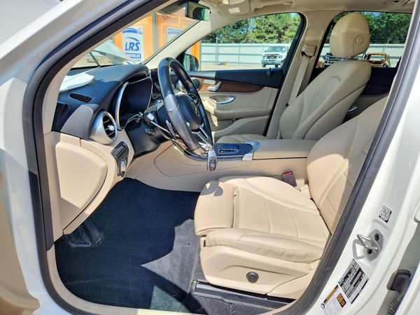 2022 MERCEDES-BENZ GLC GLC300 4MATIC