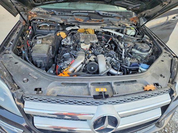2014 MERCEDES-BENZ GL GL450 4MATIC