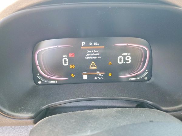 2023 KIA SOUL LX, S