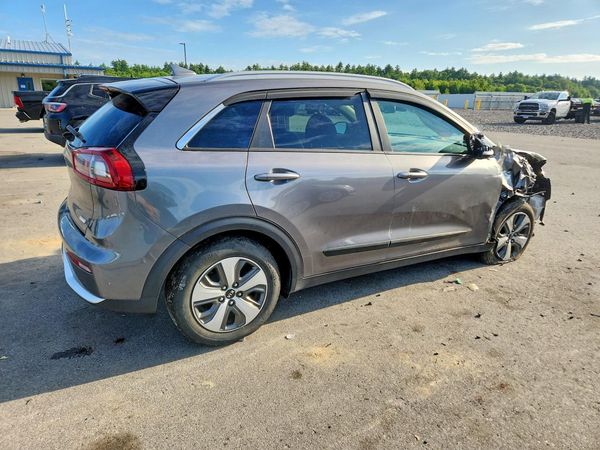 2018 KIA NIRO