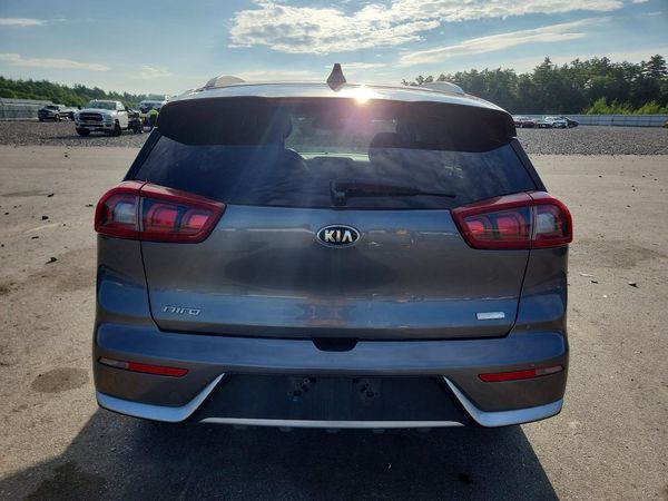 2018 KIA NIRO