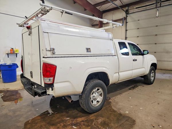 2016 TOYOTA TACOMA SR/SR5