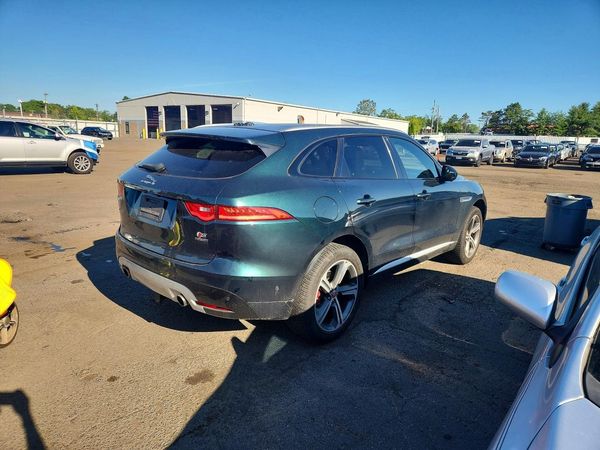 2018 JAGUAR F-PACE