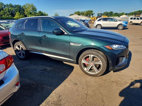 2018 JAGUAR F-PACE