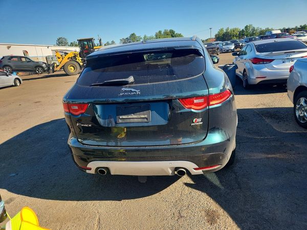 2018 JAGUAR F-PACE