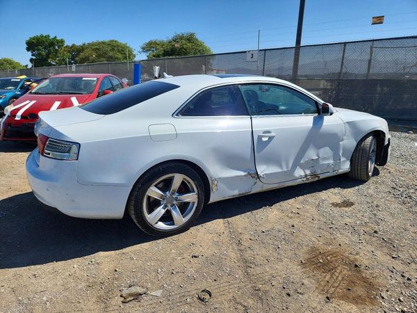 2013 AUDI A5 quattro Premium Plus