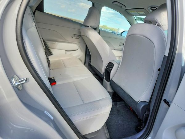 2025 HYUNDAI KONA SEL Convenience