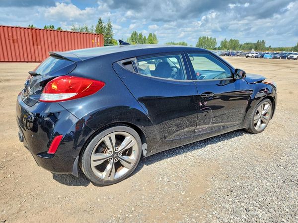 2013 HYUNDAI VELOSTER