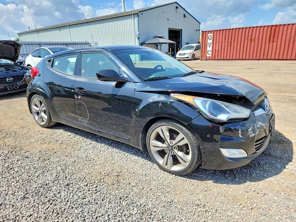 2013 HYUNDAI VELOSTER
