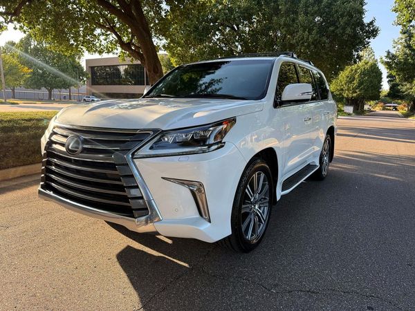 2016 LEXUS LX 570