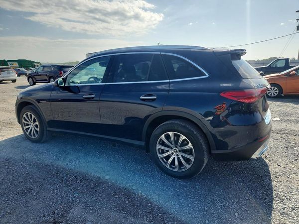 2023 MERCEDES-BENZ GLC GLC300