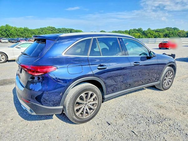2023 MERCEDES-BENZ GLC GLC300