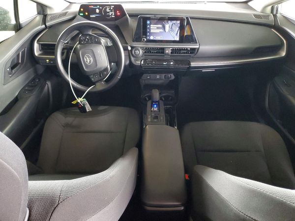 2024 TOYOTA PRIUS