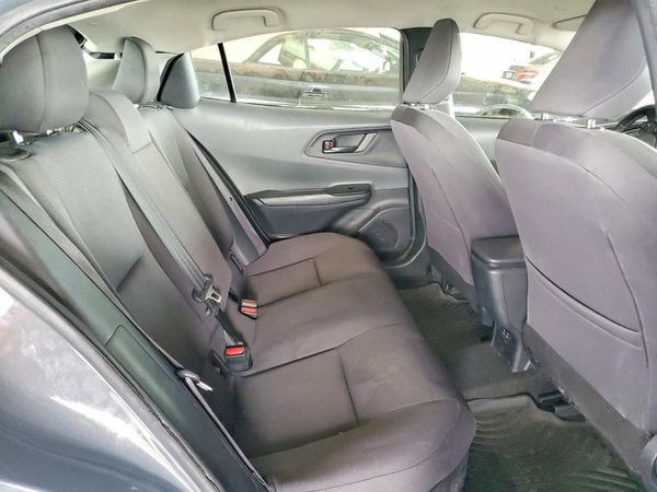2024 TOYOTA PRIUS