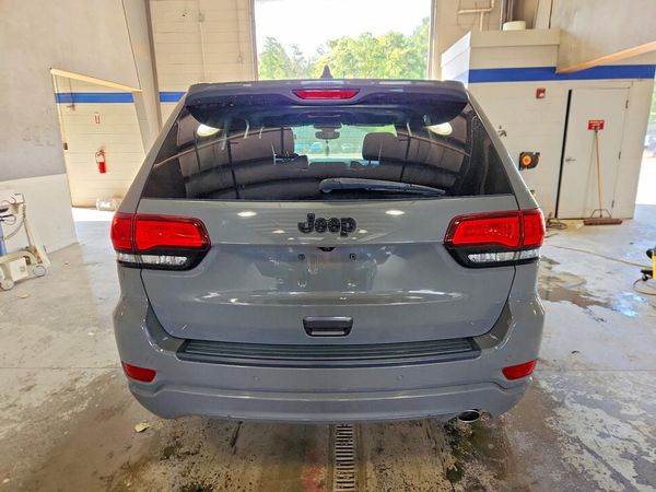 2019 JEEP GRAND CHEROKEE Laredo