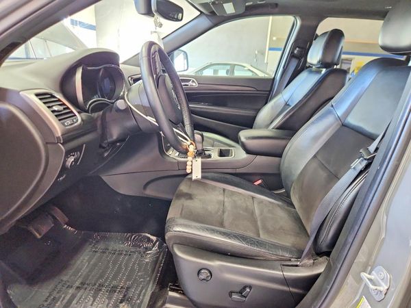 2019 JEEP GRAND CHEROKEE Laredo