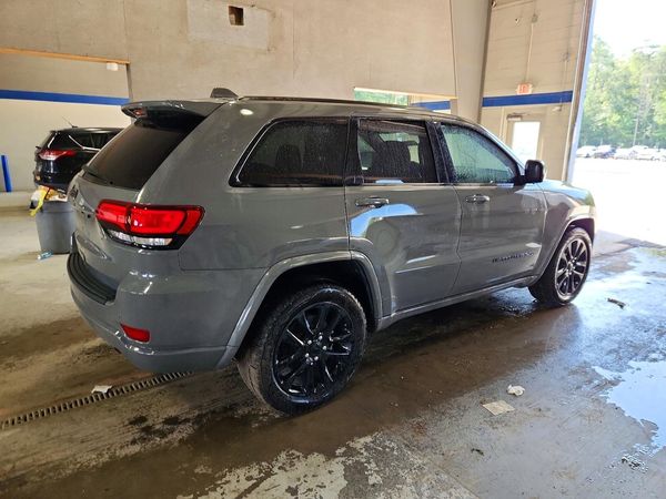 2019 JEEP GRAND CHEROKEE Laredo