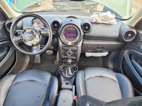 2015 MINI COOPER