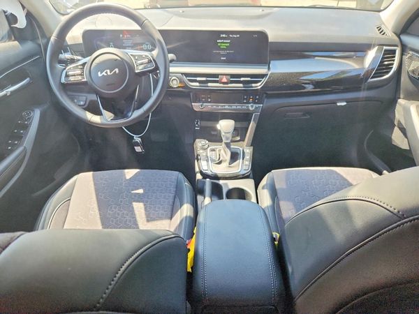 2025 KIA SELTOS S, X-Line