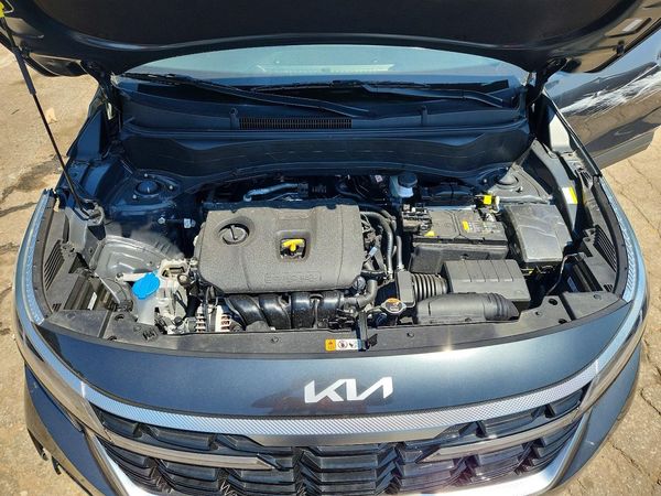 2025 KIA SELTOS S, X-Line