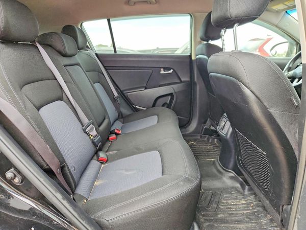 2016 KIA SPORTAGE LX w/Popular Pkg