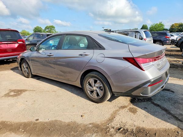 2024 HYUNDAI ELANTRA
