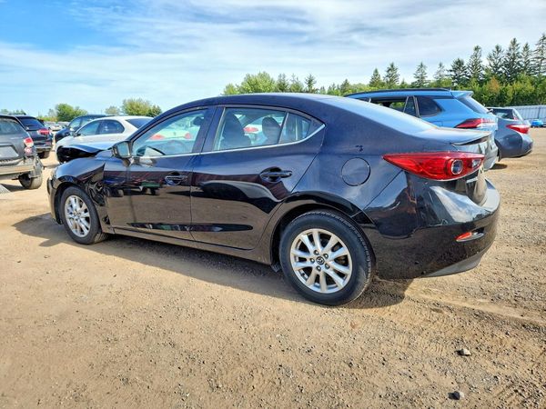 2015 MAZDA 3 Touring/GS