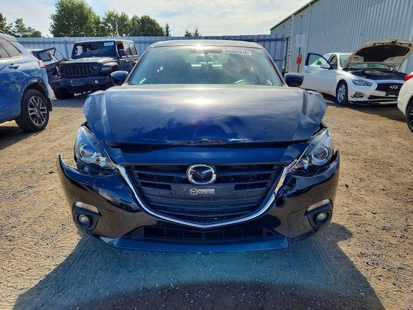 2015 MAZDA 3 Touring/GS