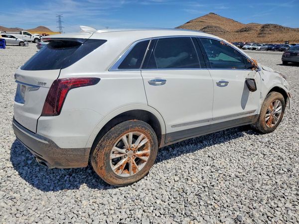 2022 CADILLAC XT5