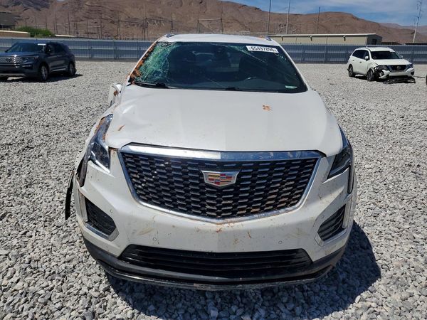 2022 CADILLAC XT5