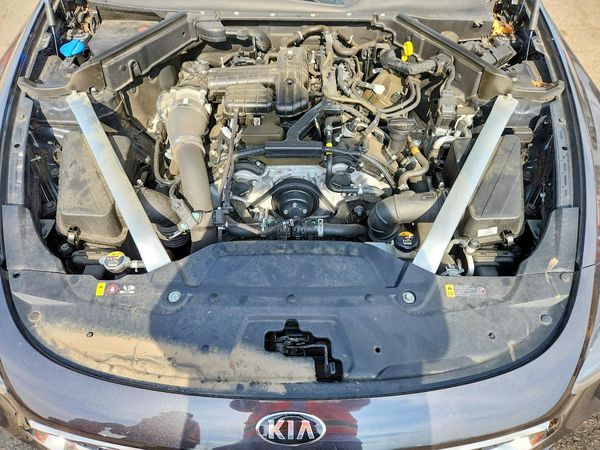 2019 KIA STINGER