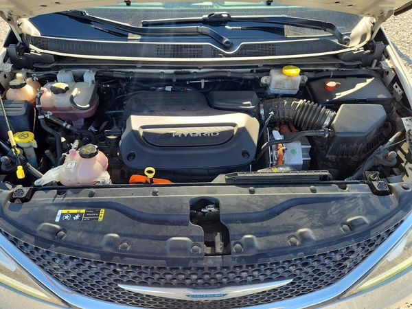 2020 CHRYSLER PACIFICA
