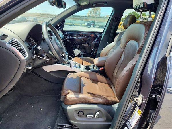 2017 AUDI Q5 quattro Premium Plus
