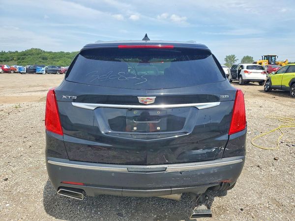 2019 CADILLAC XT5