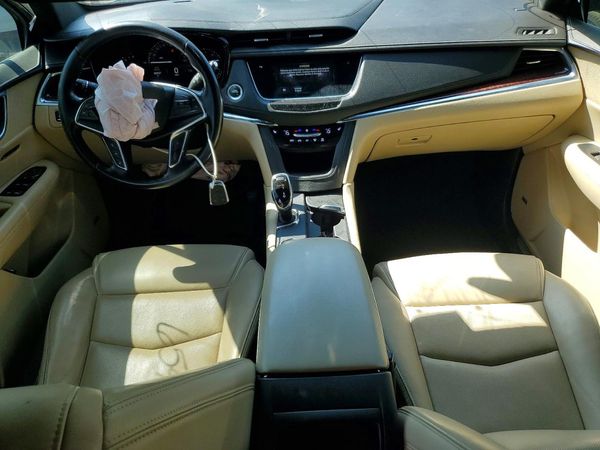 2019 CADILLAC XT5